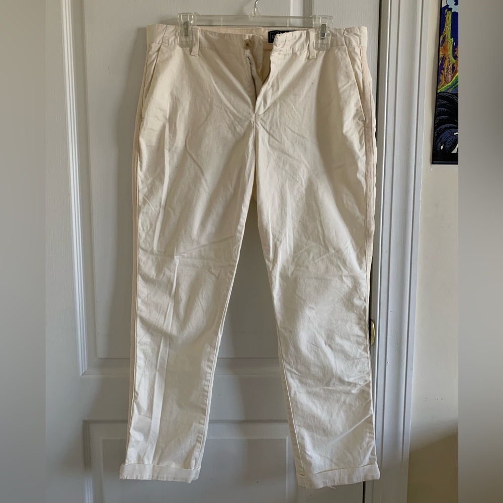 GAP White Dress Pants 🤍